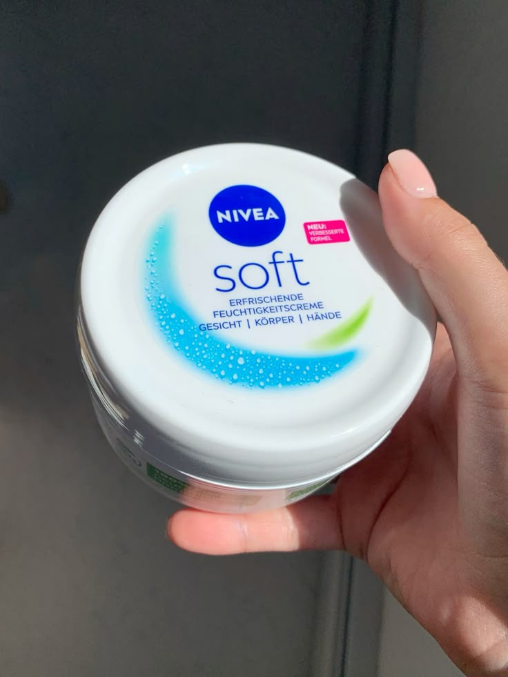 Home nivea soft cream, refreshingly soft moisturizing cream, body cream, hand cream, face cream