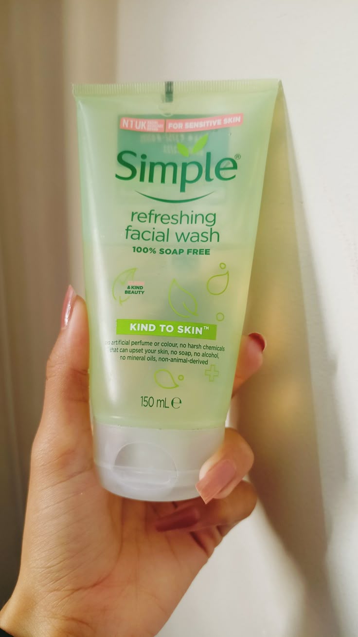 simple refreshing facial wash.jpg